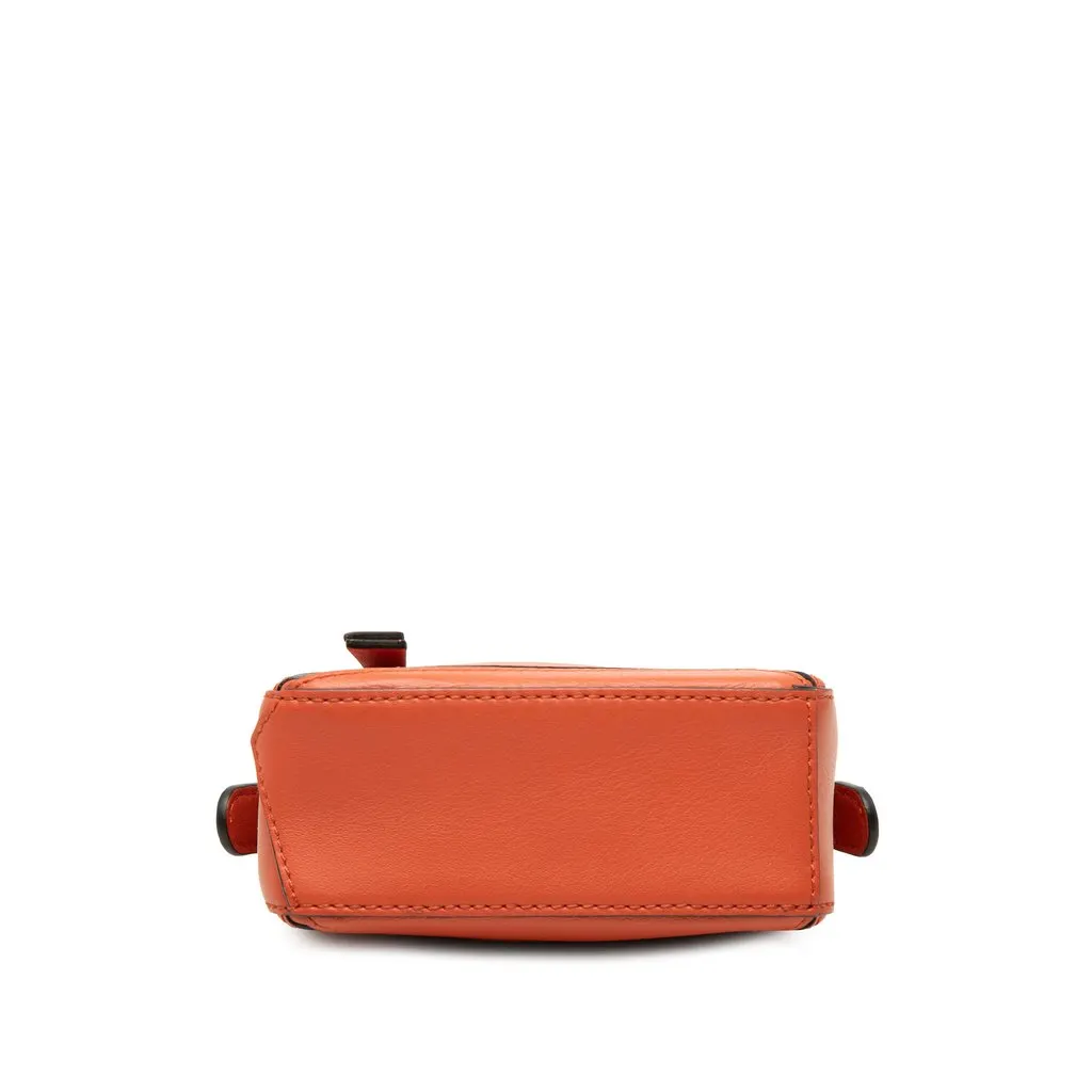 Loewe Nano Calfskin Puzzle Satchel Orange Leather Very good - Inside View