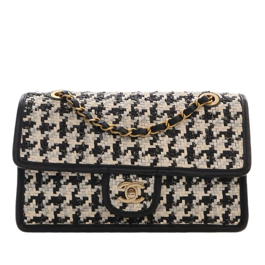 Chanel CC Woven Lambskin and Viscose Houndstooth Single Flap Beige Leather Very good - Front View
