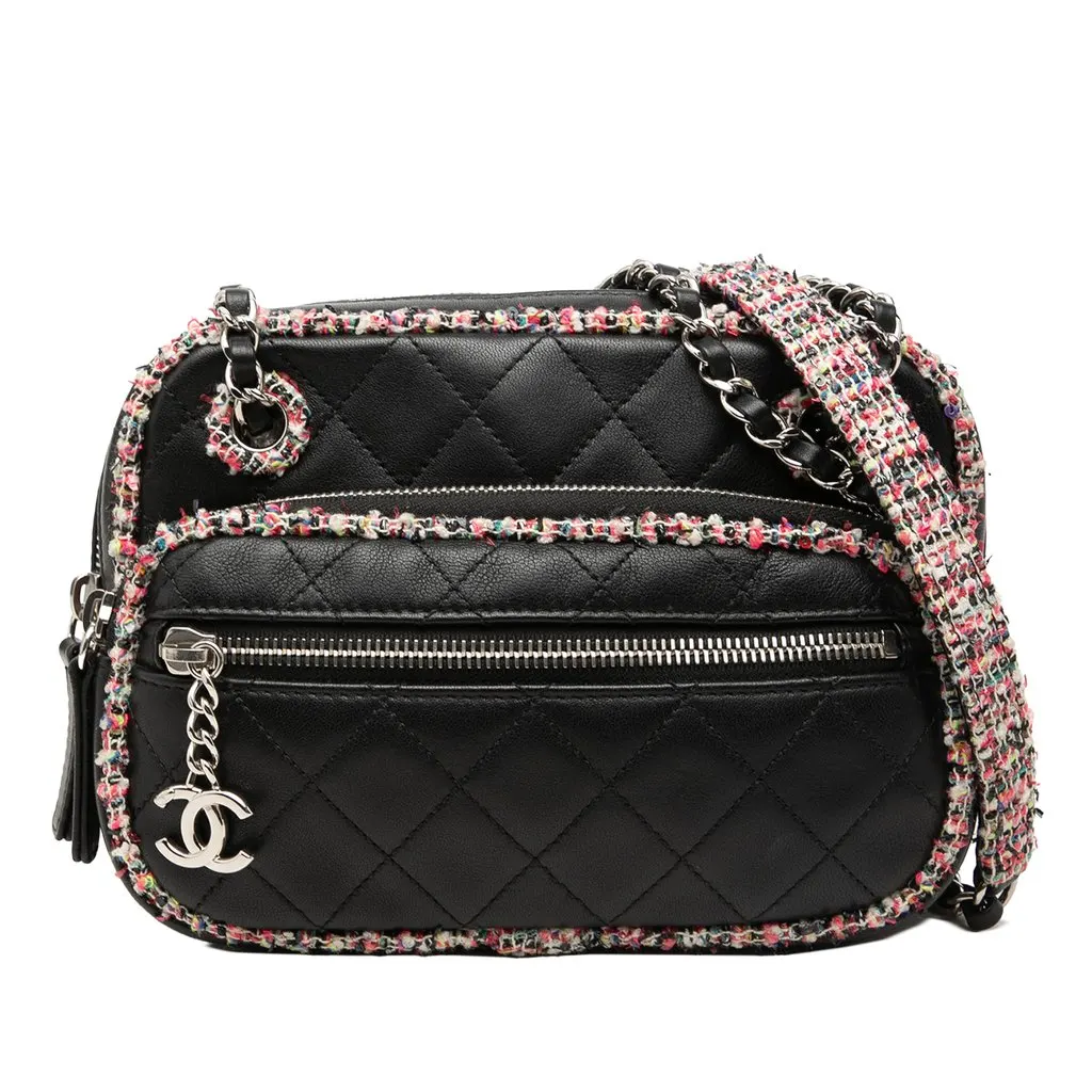 Chanel CC Quilted Lambskin Tweed Elegant Trim Front Zip Camera Bag Black Leather Very good - Front View