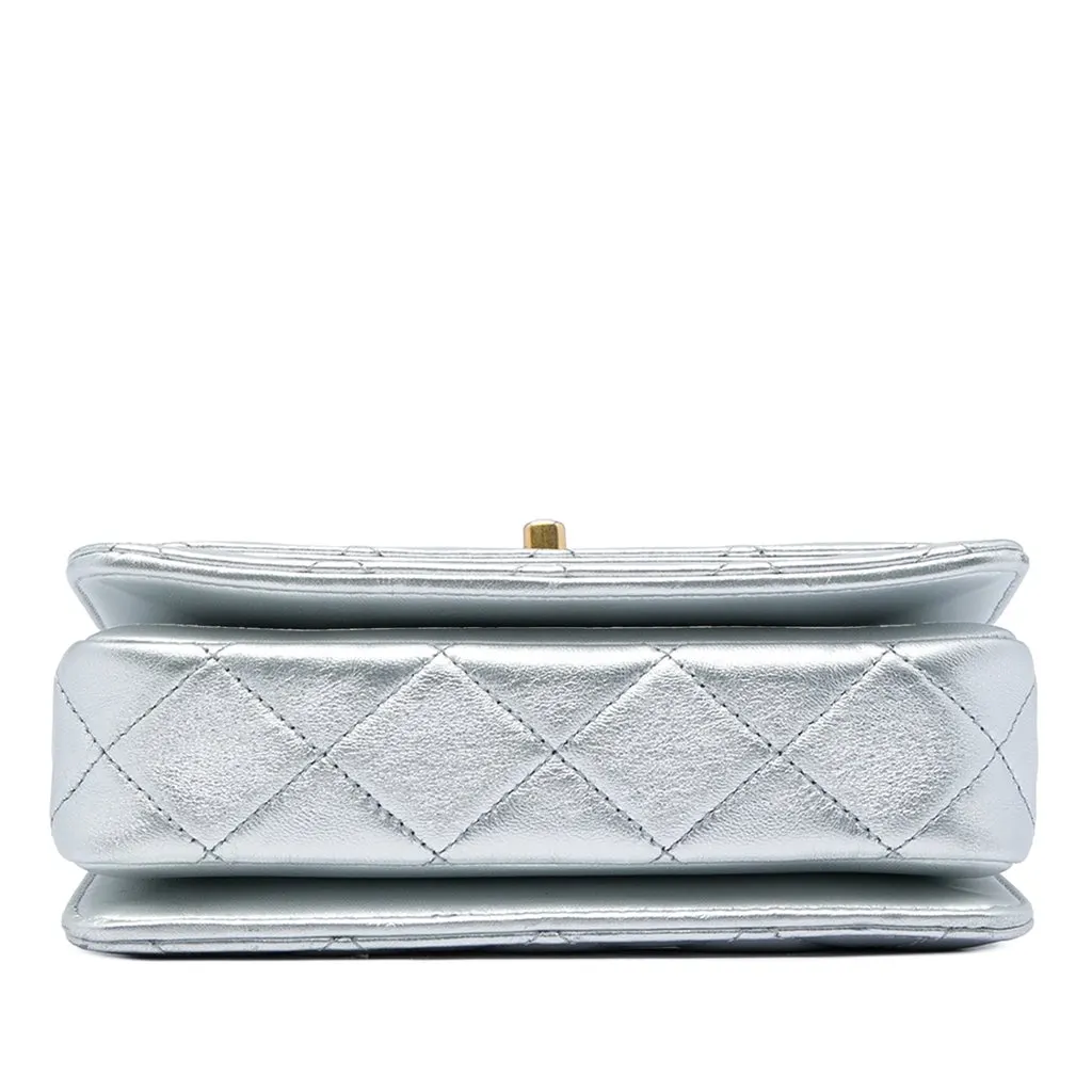 Chanel Mini Metallic Lambskin Top Handle Flap Silver Leather Very good - Inside View