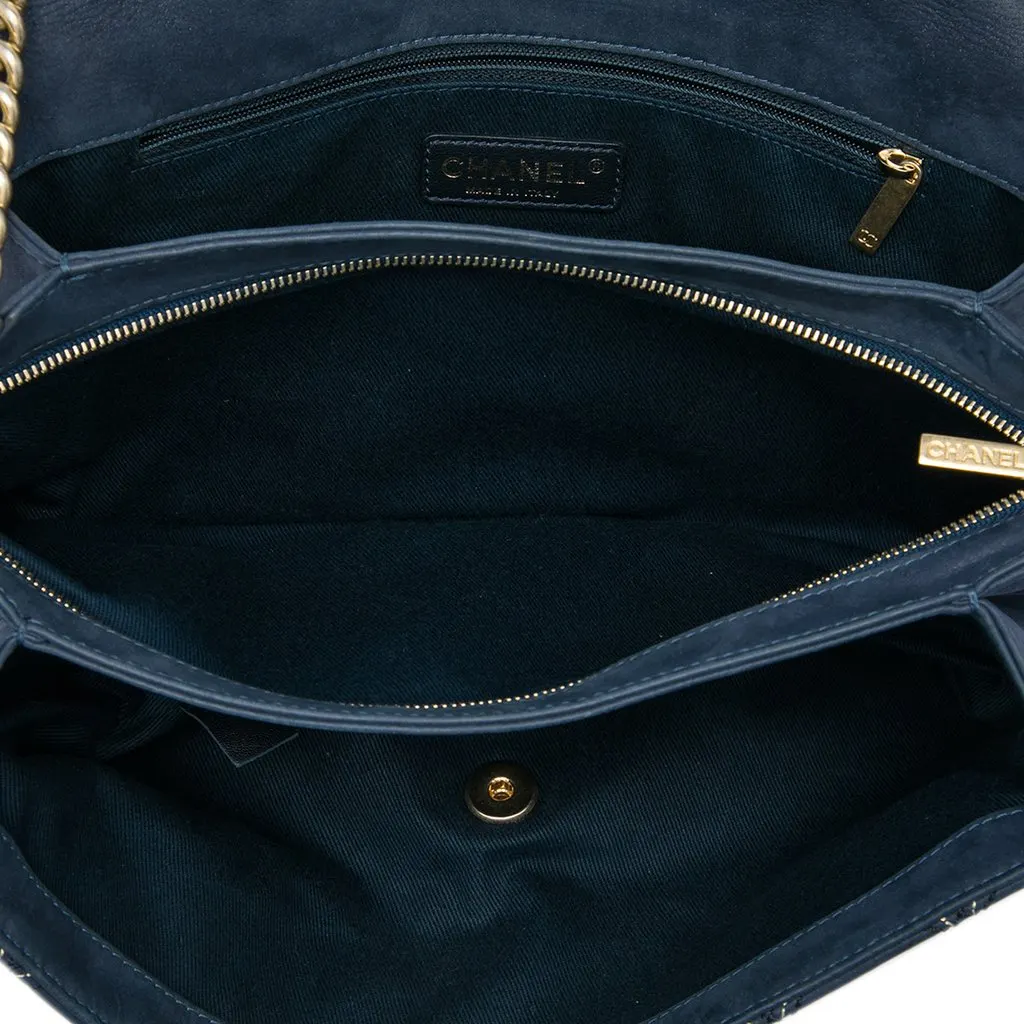 Chanel Jumbo Quilted Calfskin Triple Stitched Flap Blue Leather Very good - Model View
