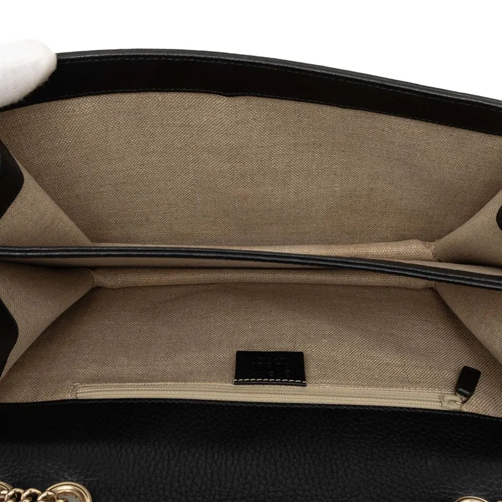 Gucci Medium Dollar Calfskin Interlocking G Crossbody Black Leather Very good - Model View