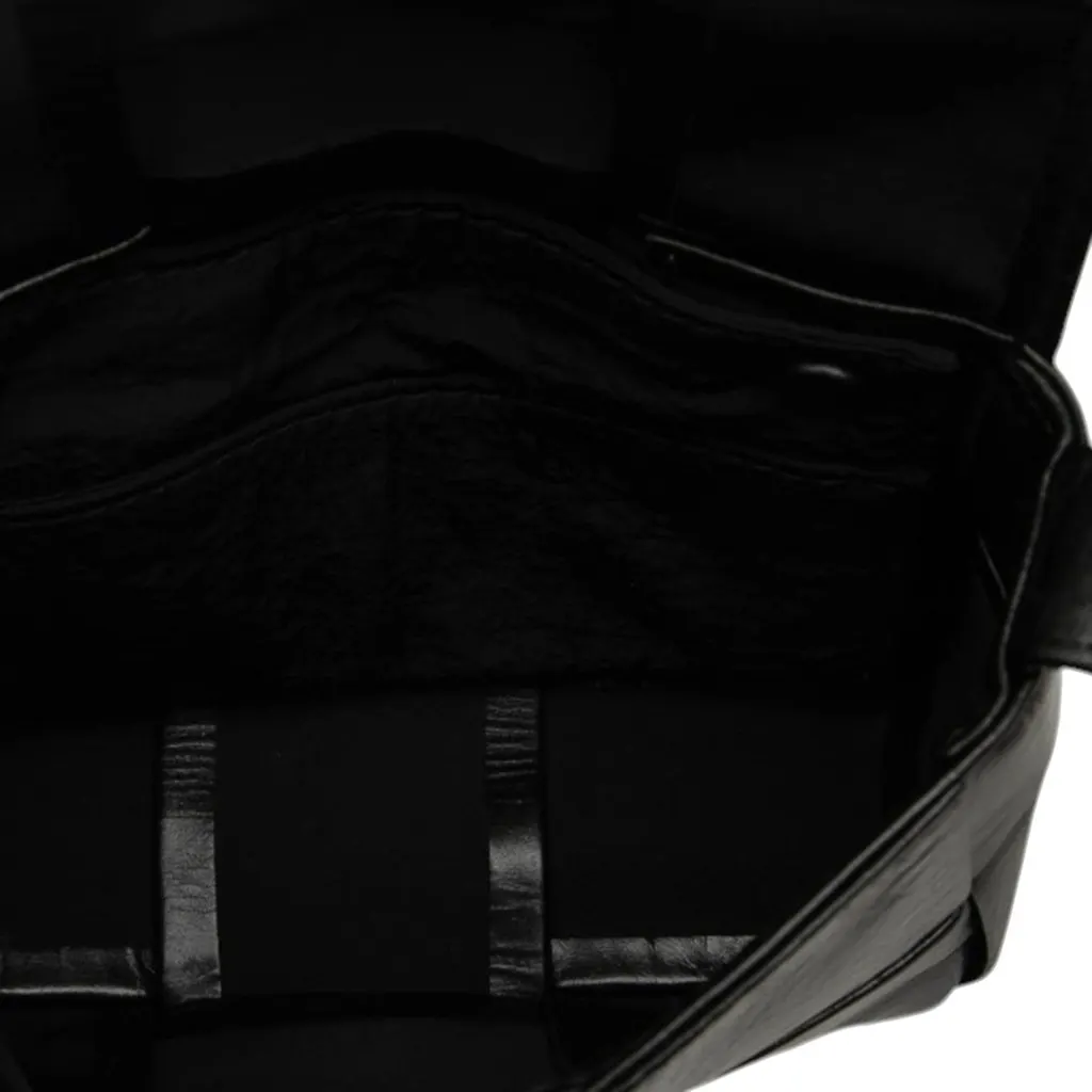 Bottega Veneta Candy Paper Calfskin Intrecciato Cassette Crossbody Black Leather Very good - Model View