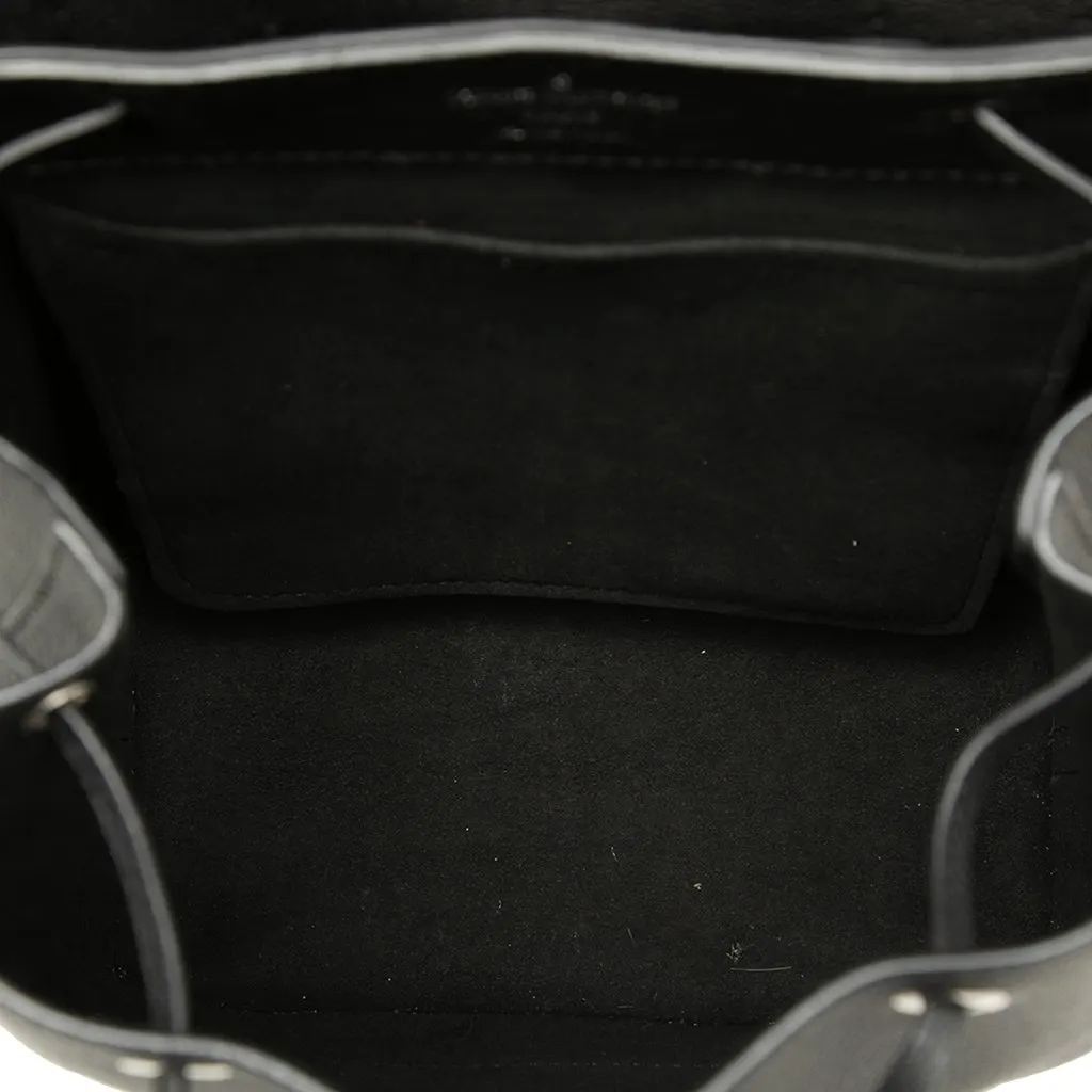 Louis Vuitton Taurillon Lockme Backpack Black Leather Very good - Model View