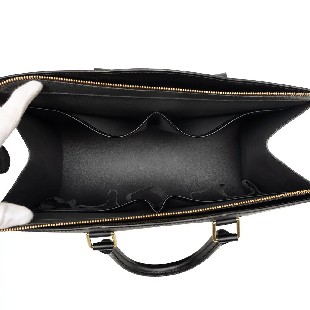 Louis Vuitton Epi Riviera Black Leather Very good - Model View