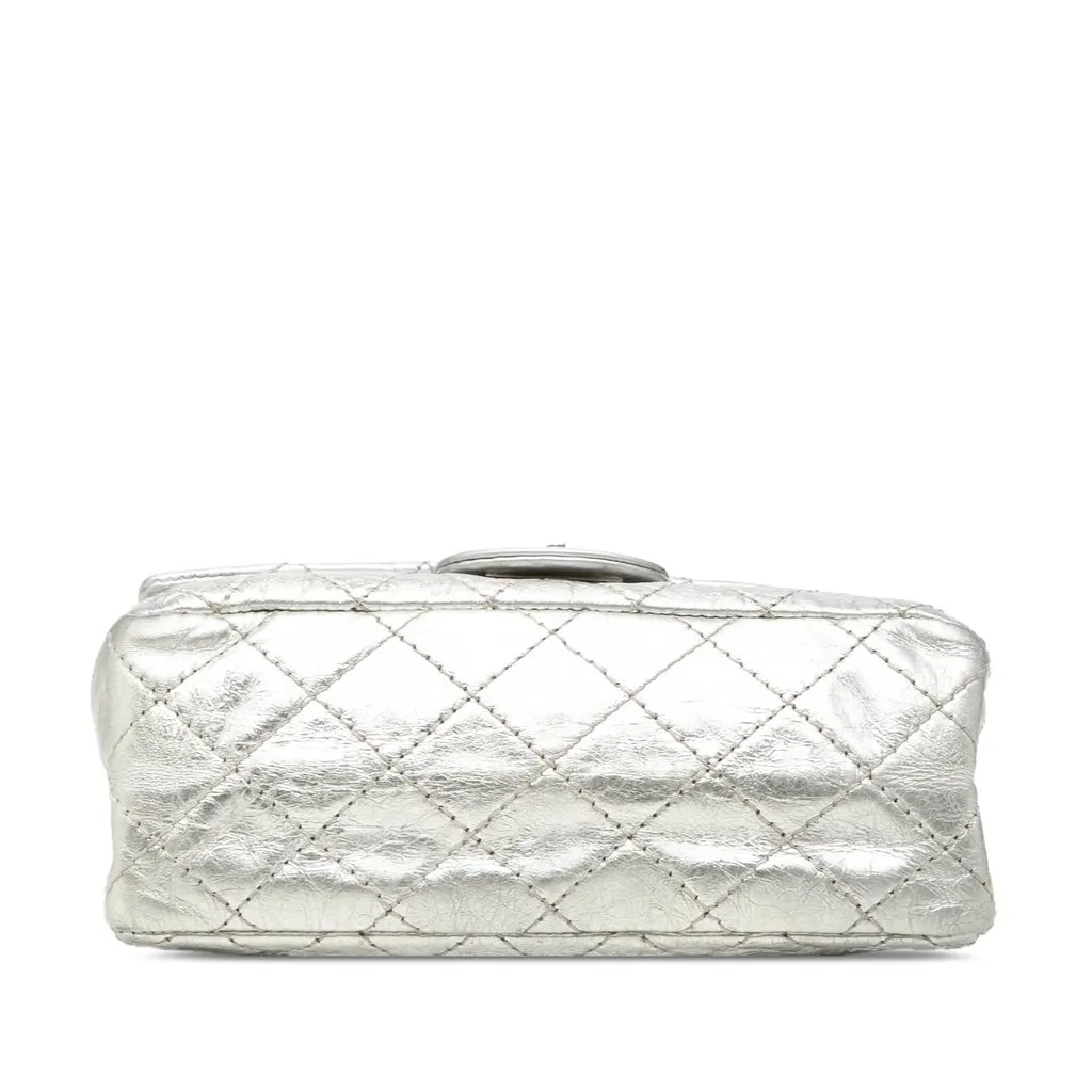 Chanel Metallic Aged Calfskin Reissue 2.55 Double Flap 224 Silver Leather Very good - Inside View