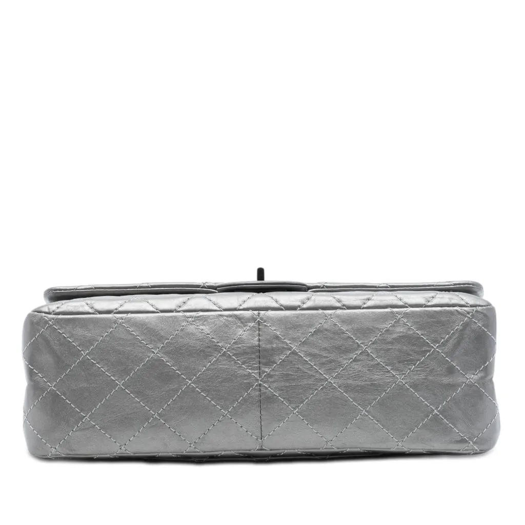 Chanel Quilted Metallic Aged Calfskin Reissue 2.55 Double Flap 226 Silver Leather Very good - Inside View