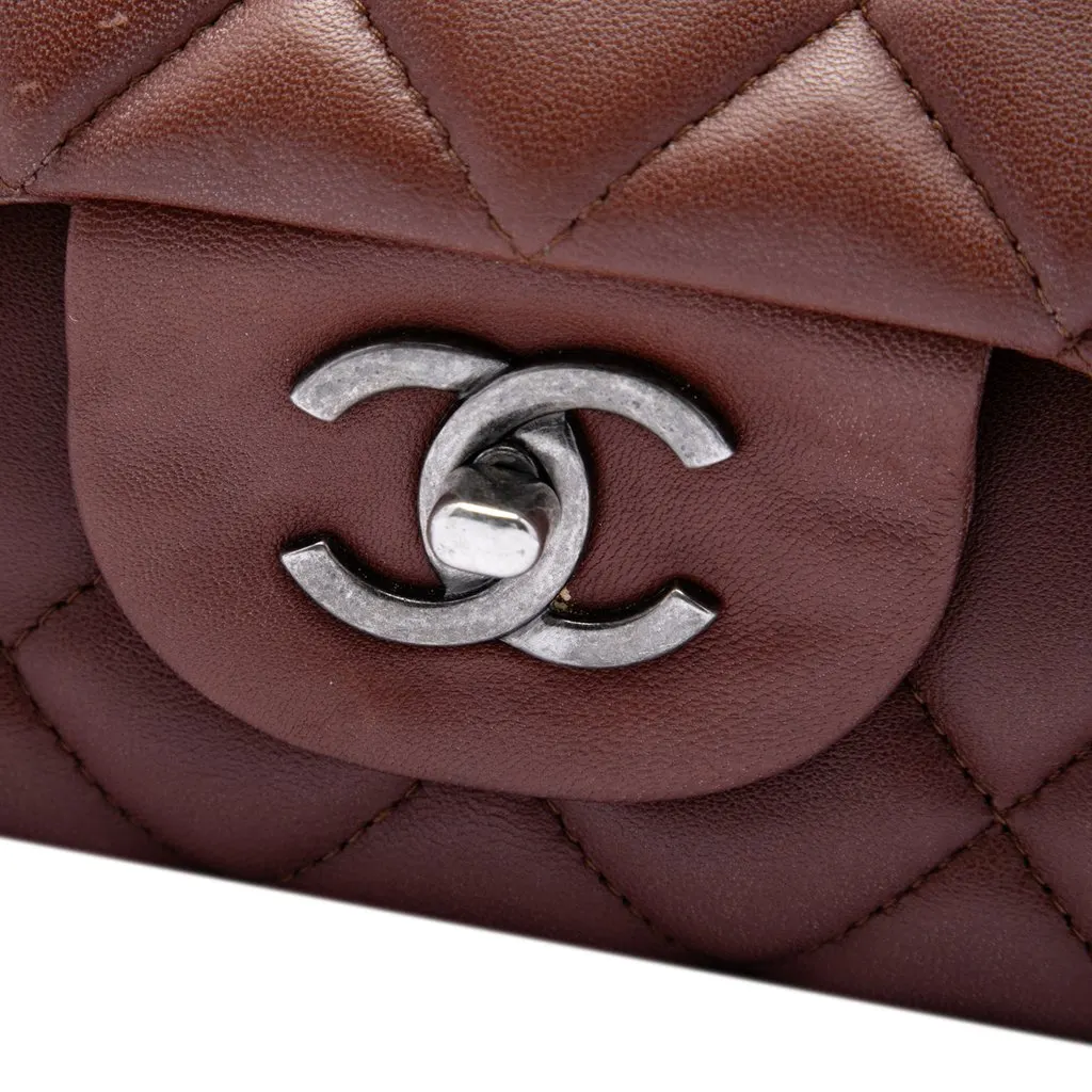 Chanel Maxi Classic Lambskin Single Flap Brown Leather Very good - Box View