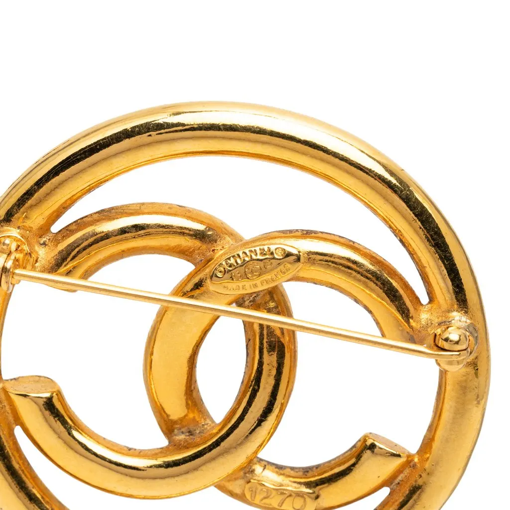 Chanel CC Gold Plated Round Brooch Gold Metal Very good - Inside View