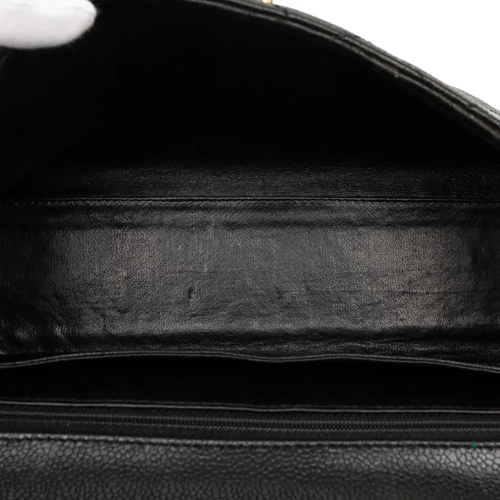 Chanel CC Quilted Caviar Kelly Top Handle Bag Black Leather Very good - Model View
