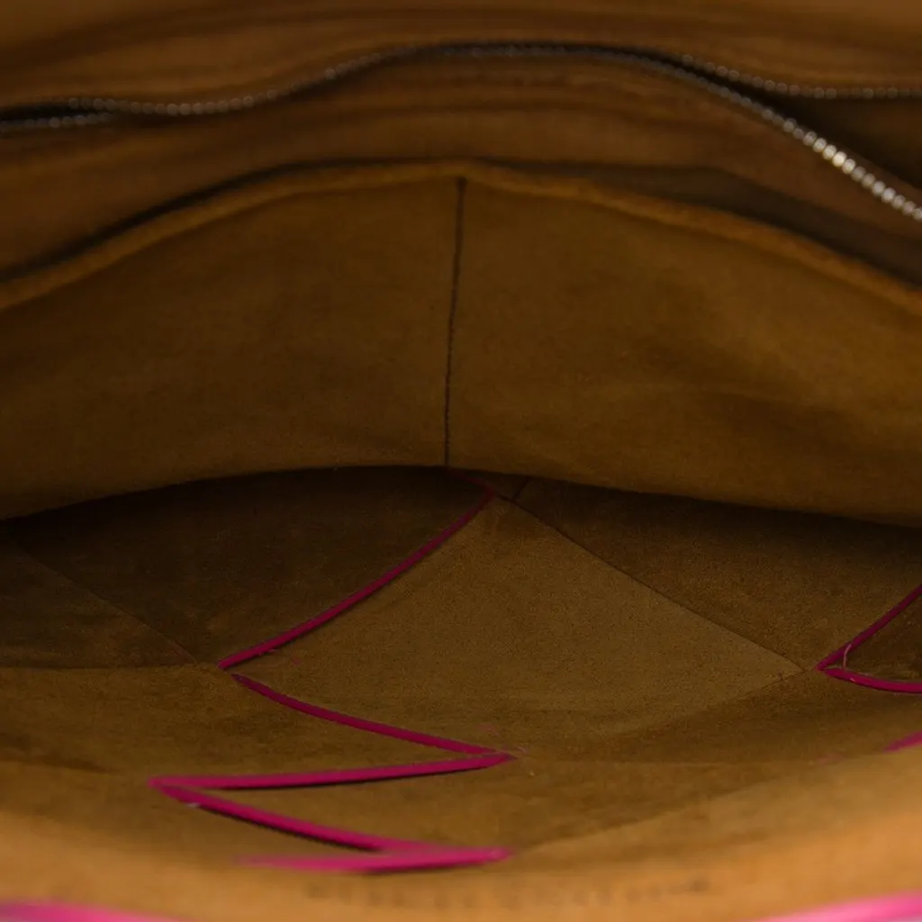 Bottega Veneta Medium Leather Maxi Intrecciato Slip Tote Pink Leather Very good - Model View