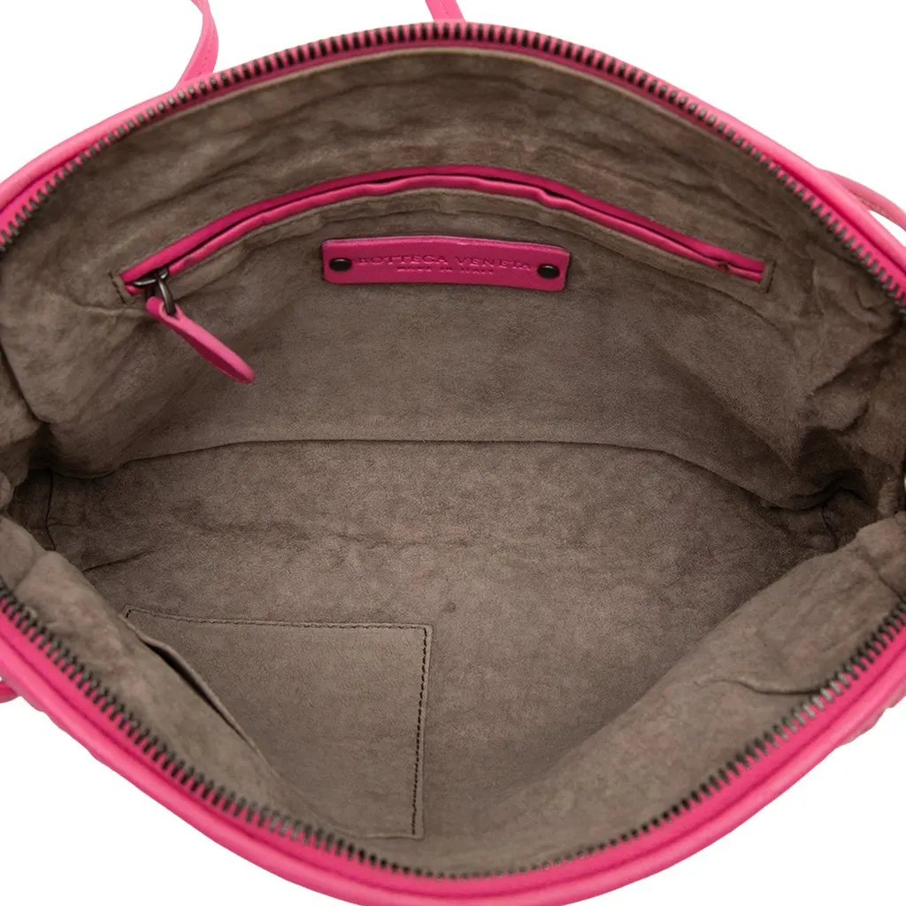Bottega Veneta Nappa Intrecciato Nodini Crossbody Pink Leather Very good - Model View