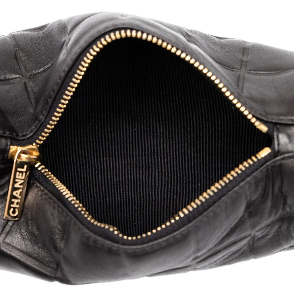 Chanel CC Chocolate Bar Lambskin Barrel Cosmetic Pouch Black Leather Good - Model View