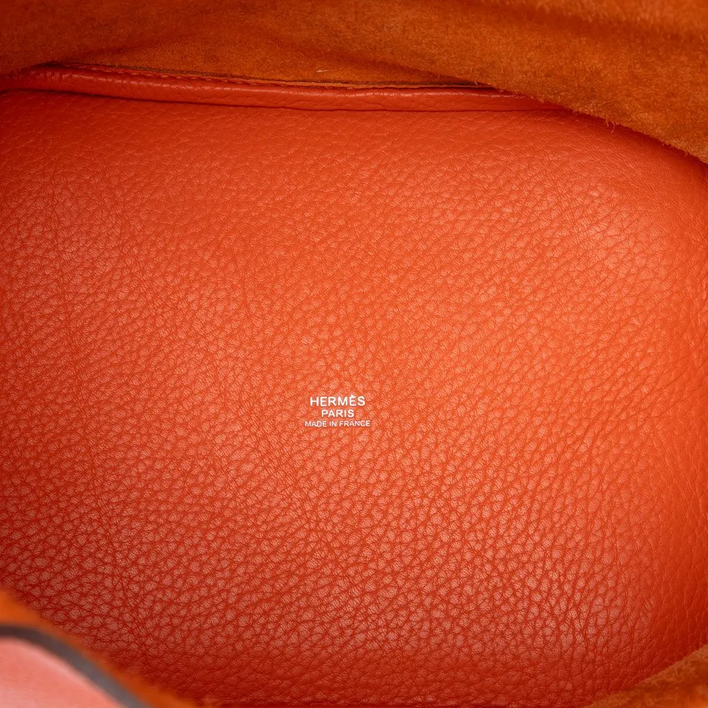 Hermès Clemence Picotin Lock 22 Orange Leather Very good - Model View