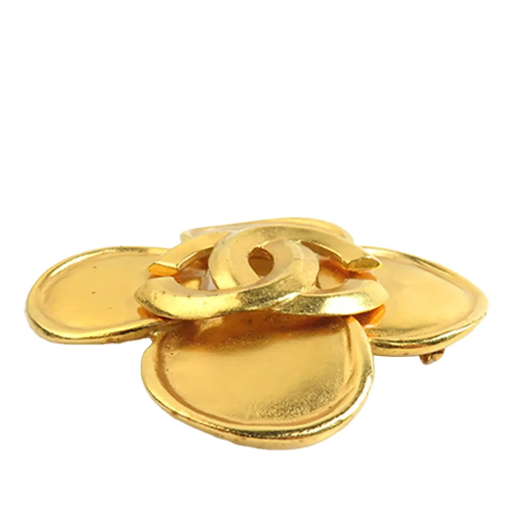 Chanel CC Gold Plated Clover Brooch Gold Metal Very good - Box View