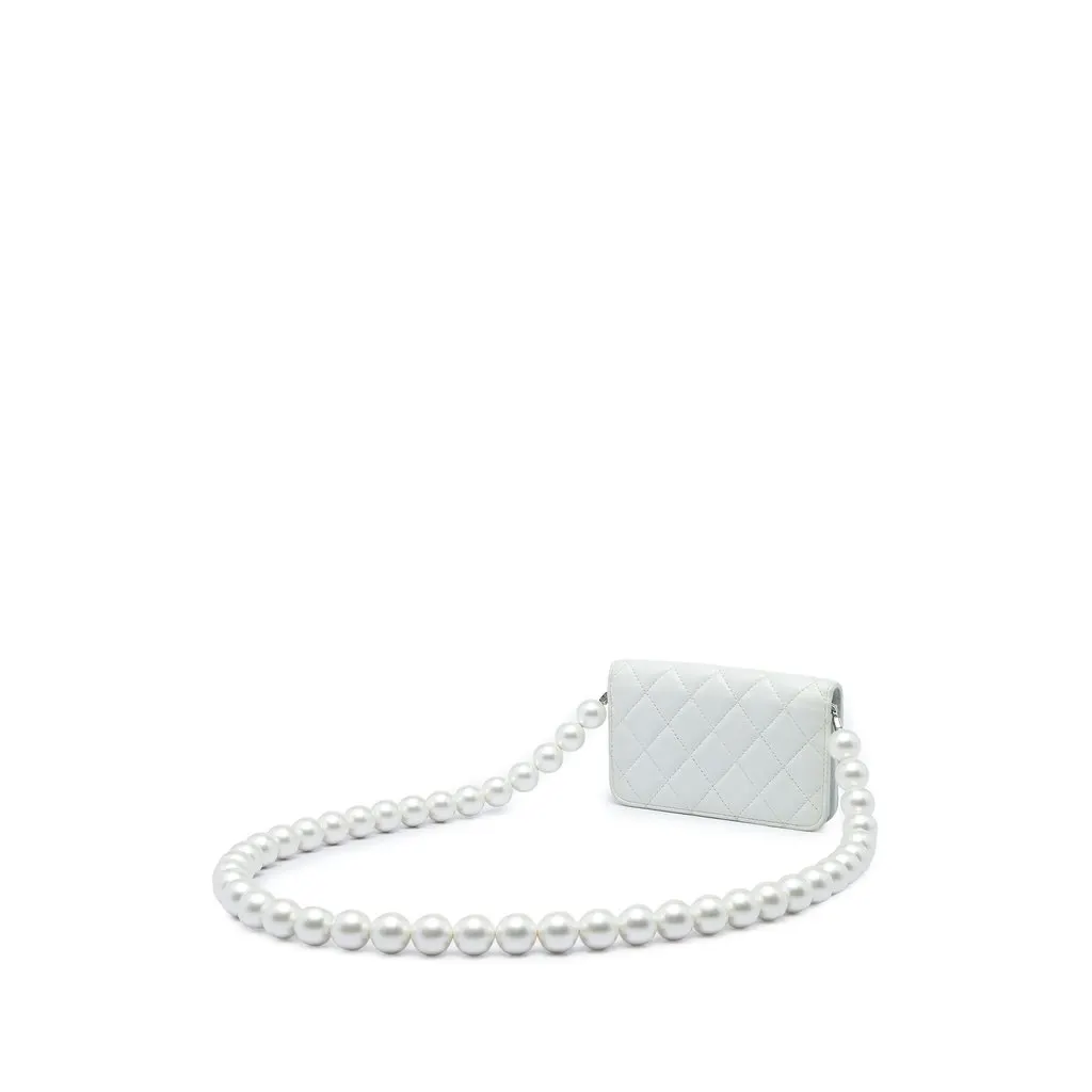 Chanel CC Quilted Lambskin Maxi Pearl Chain Strap White Leather Very good - Back View