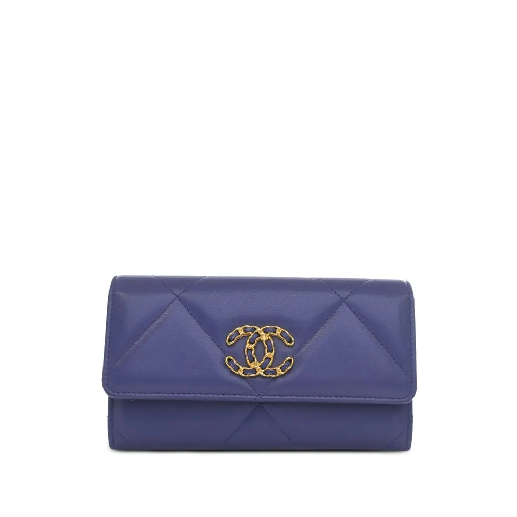Chanel Quilted Goatskin 19 Flap Long Wallet Purple Leather Very good - Front View