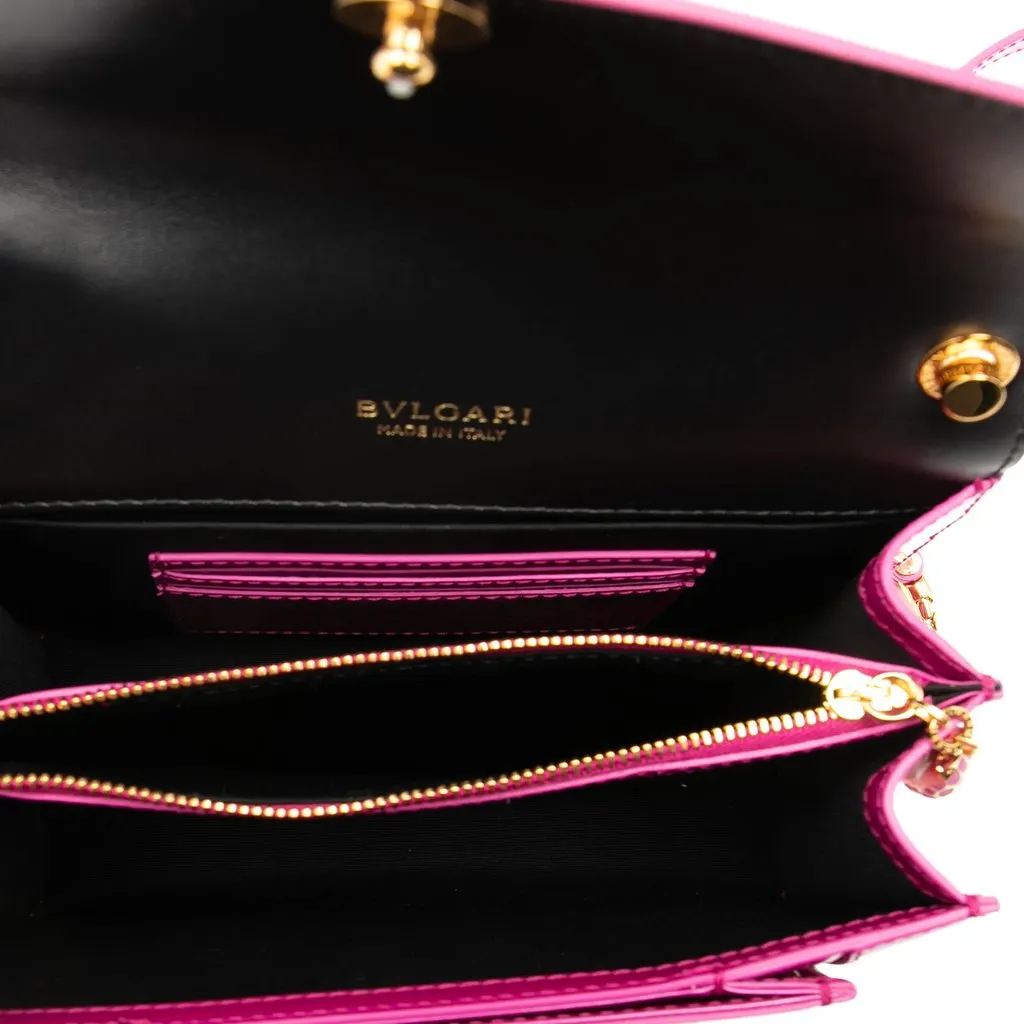 Bvlgari Patent Serpenti Forever Crossbody Pink Leather Very good - Model View