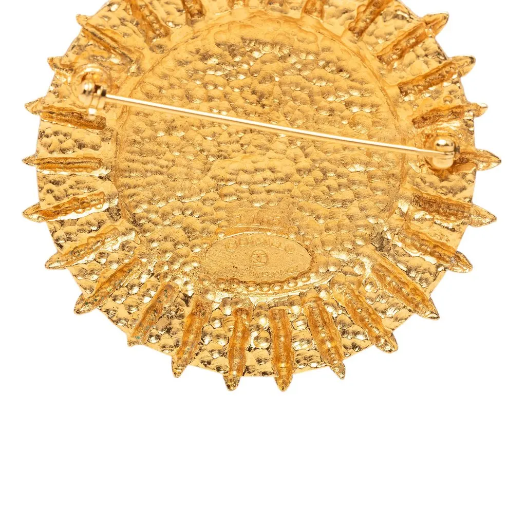 Chanel Gold Plated Coat Of Arms Medallion Sunburst Brooch Gold Metal Very good - Inside View