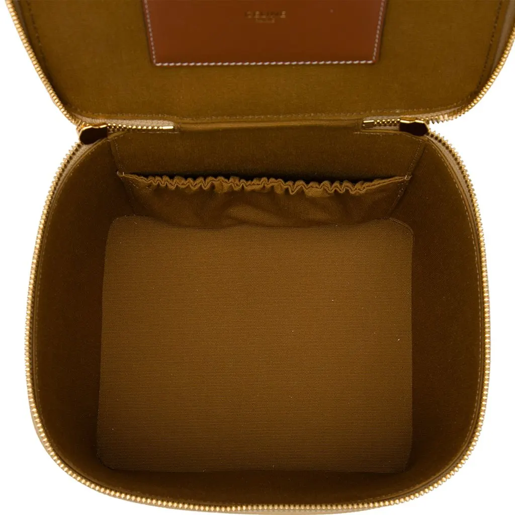 Celine Triomphe Coated Canvas Leopard Print Vanity Case Beige Canvas Very good - Model View