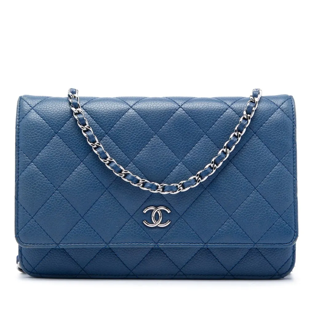 Chanel CC Quilted Caviar Wallet on Chain Blue Leather Very good - Front View