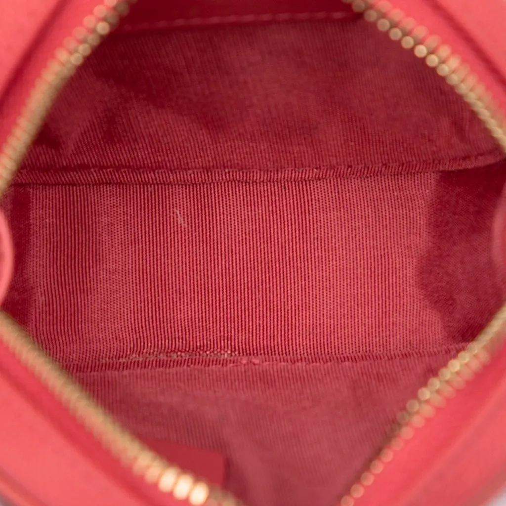 Chanel Caviar Filigree Coin Pouch Pink Leather Very good - Model View