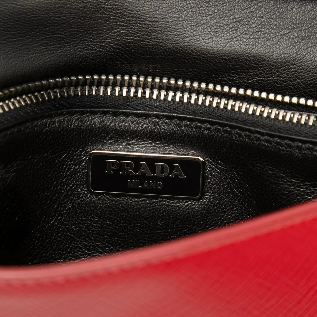 Prada Saffiano Vernice Crossbody Red Leather Very good - Box View