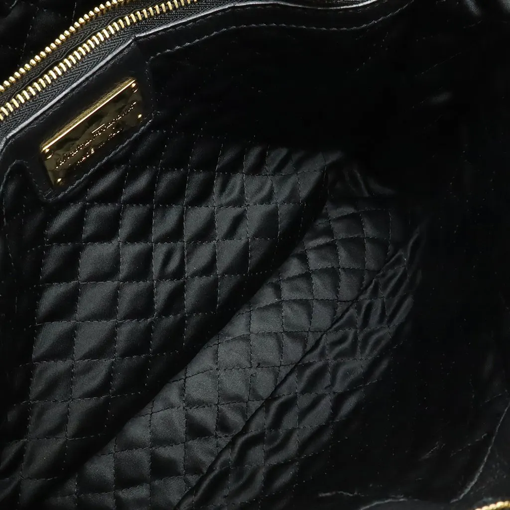Ferragamo Leather Vara Chain Link Satchel Black Leather Very good - Model View