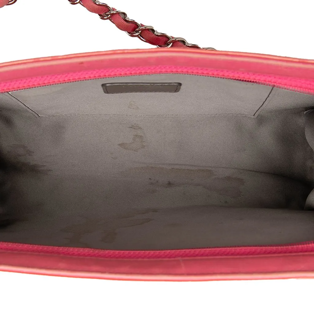 Chanel Quilted Patent Embossed Lucky Symbols Pochette Pink Leather Very good - Model View