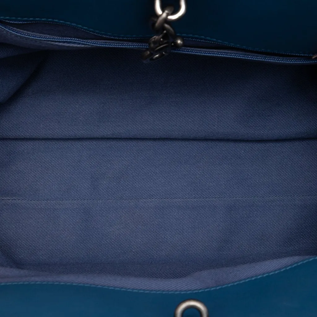 Chanel CC Quilted Aged Calfskin Bowling Bag Blue Leather Very good - Model View