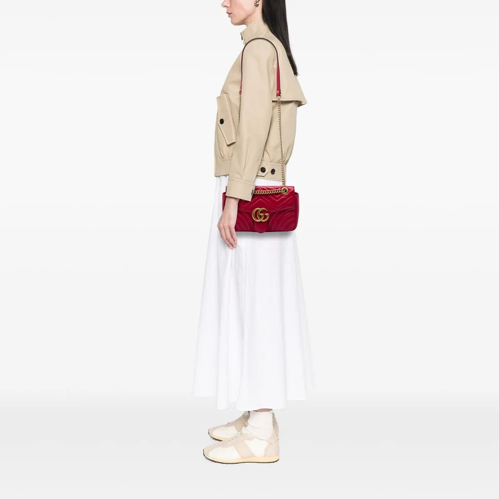 Gucci Medium GG Marmont Matelasse Calfskin Shoulder Bag Red Leather Very good - Box View