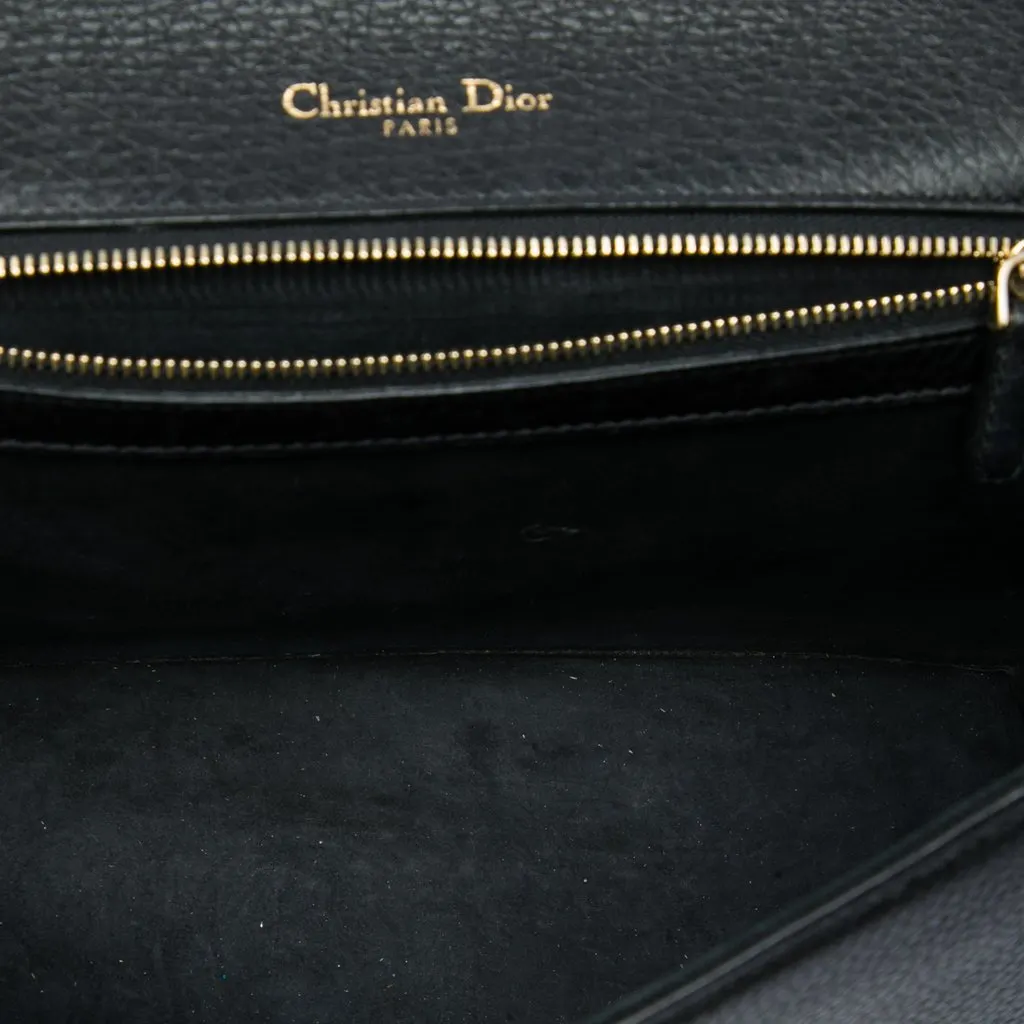 Dior Medium Grained Calfskin Diorama Flap Black Leather Good - Model View