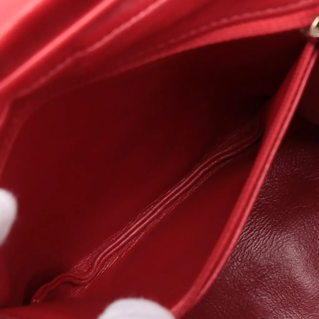 Chanel Quilted Caviar CC Filigree Backpack Red Leather Very good - Model View