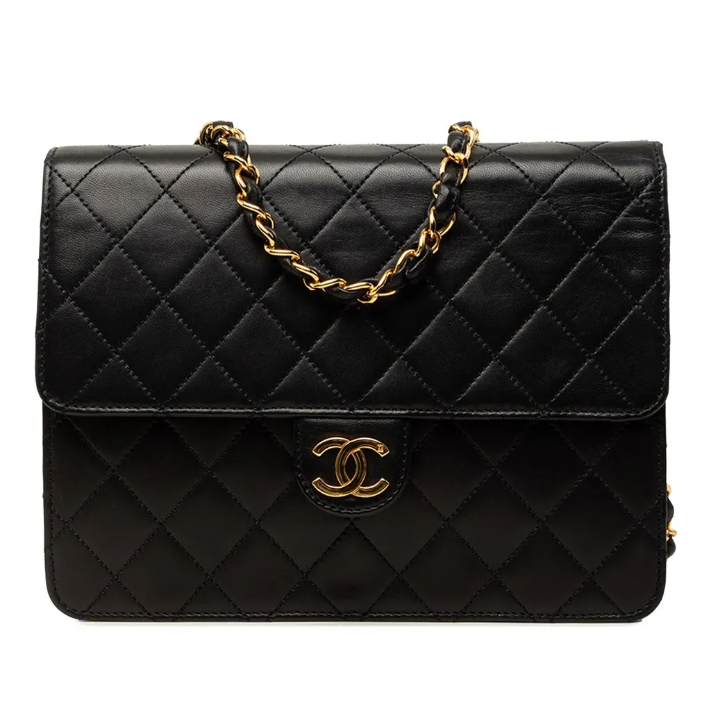 Chanel Small CC Quilted Lambskin Single Flap Black Leather Very good - Front View