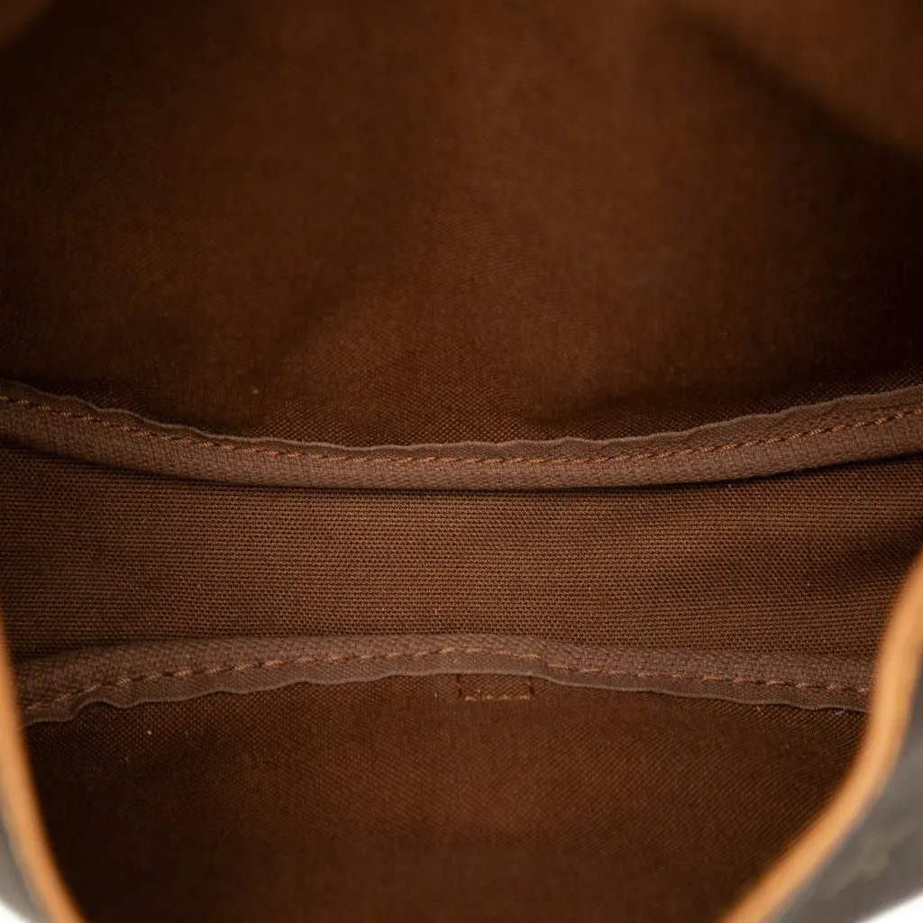 Louis Vuitton Monogram Saumur 30 Brown Very good - Model View