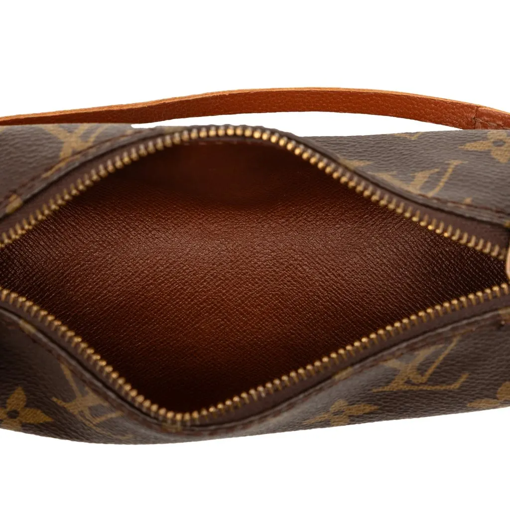 Louis Vuitton Monogram Papillon Pochette Brown Very good - Model View