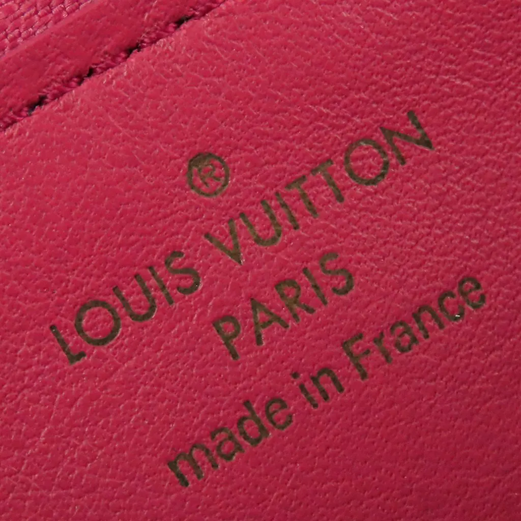 Louis Vuitton Taurillon Capucines Long Wallet Black Leather Very good - Box View