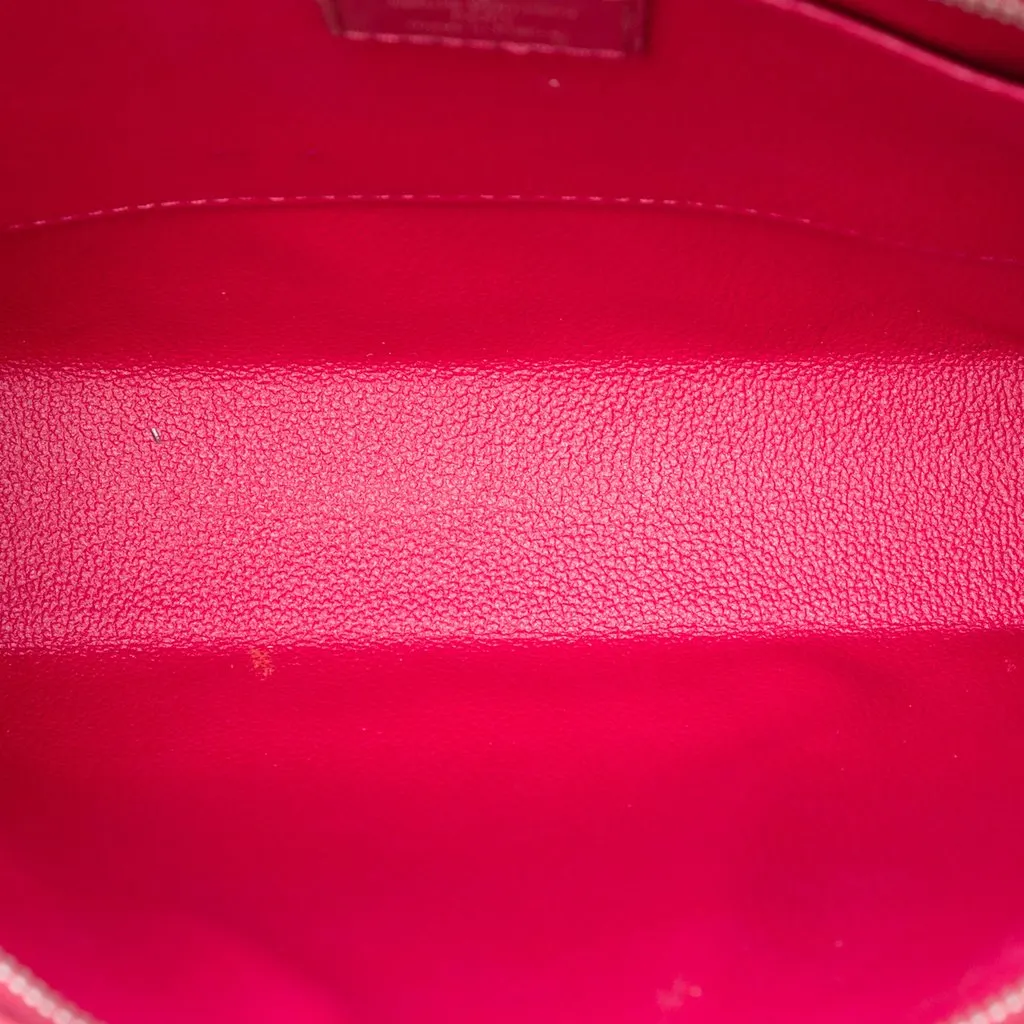 Louis Vuitton Epi Toiletry Pouch 26 Pink Leather Very good - Model View