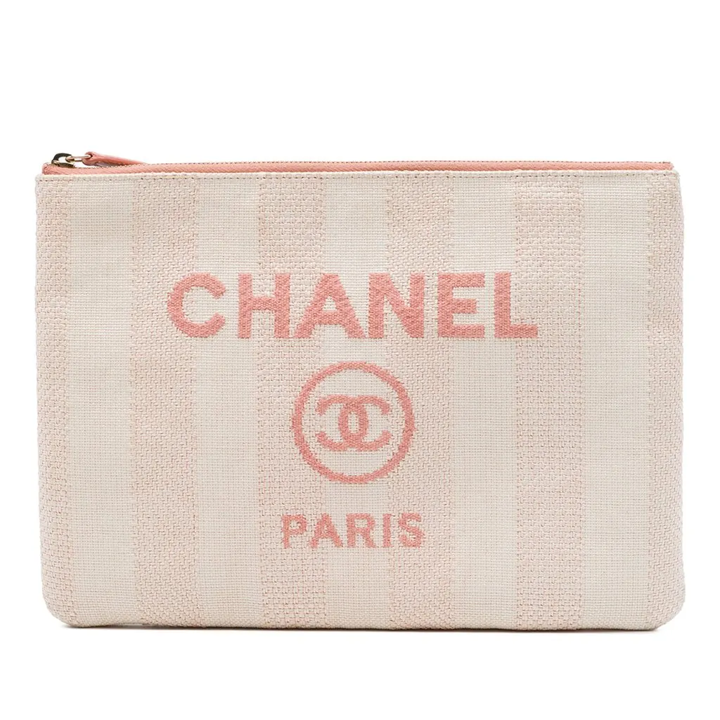 Chanel متوسطة رافيا Deauville O Case كلتش