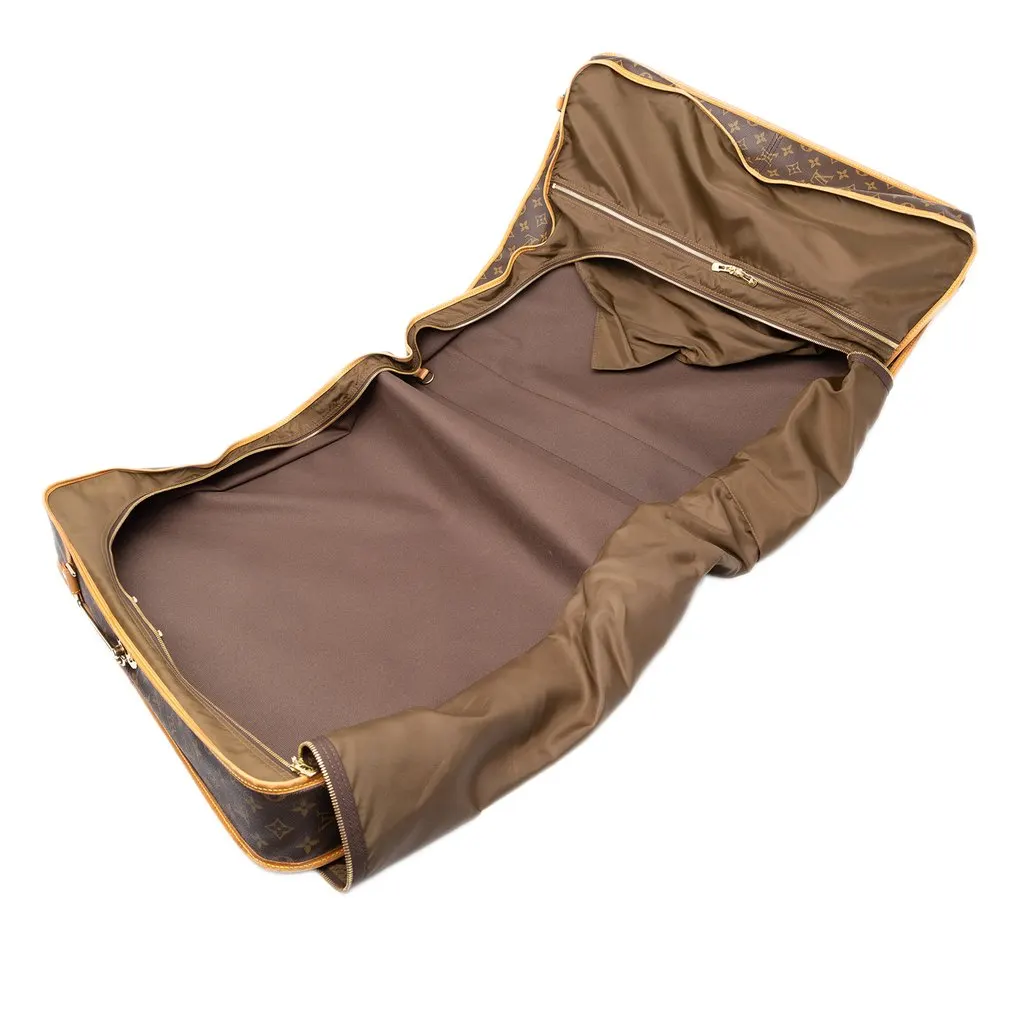Louis Vuitton Monogram Portable Cabin Garment Bag Brown Canvas Good - Model View