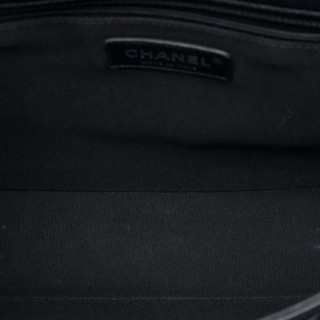 Chanel Jumbo Quilted Lambskin Acrylic Cuba Color Flap Black Leather Very good - Model View