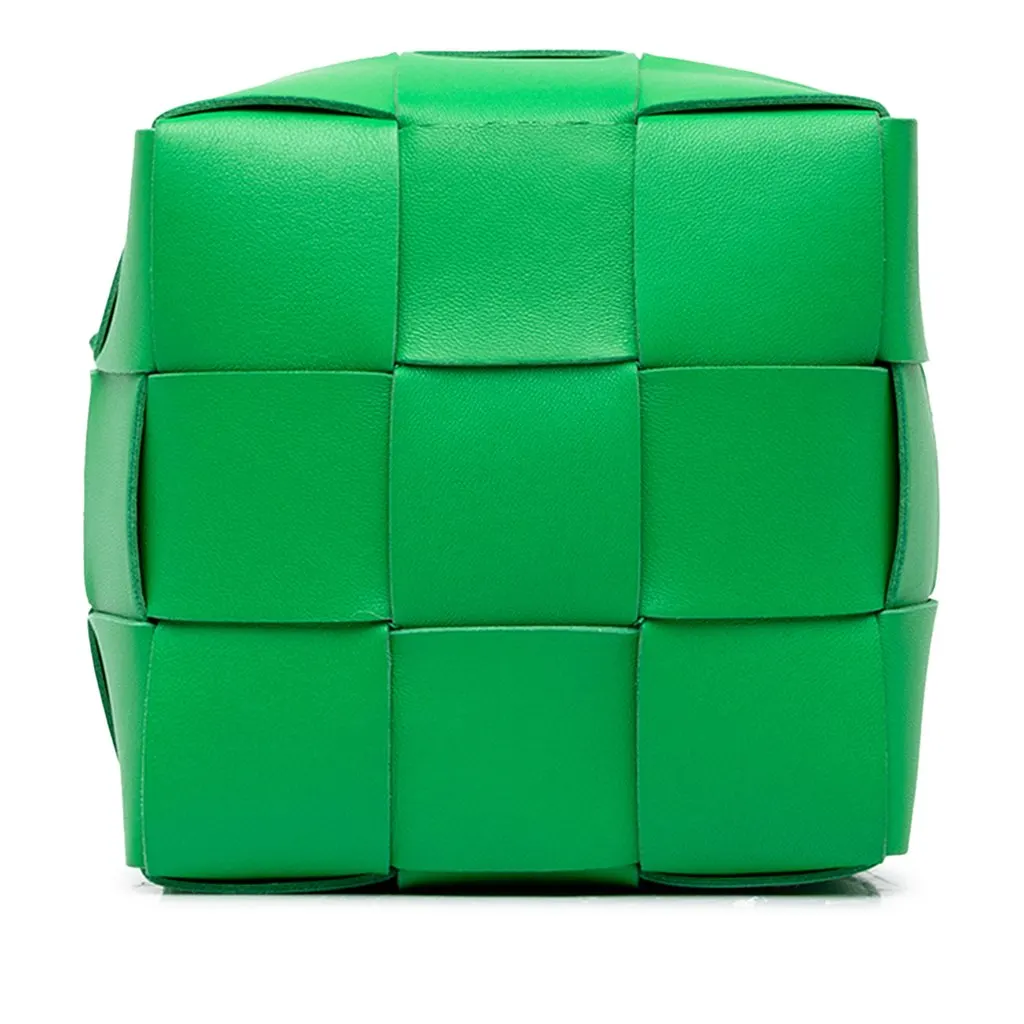 Bottega Veneta Small Nappa Maxi Intrecciato Cassette Bucket Bag Green Leather Very good - Inside View