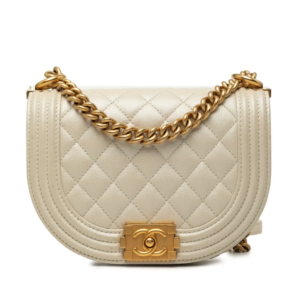Chanel Small Quilted Caviar Boy Messenger Bag White Leather Very good - Front View