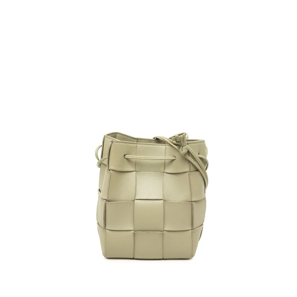 Bottega Veneta Small Nappa Maxi Intrecciato Cassette Bucket Bag Brown Leather Good - Front View