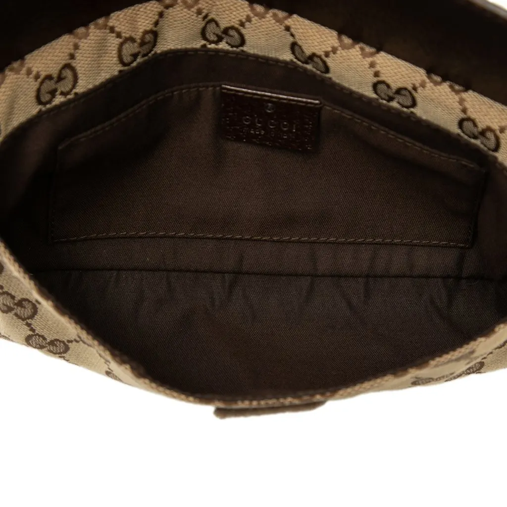 Gucci GG Canvas Web Crossbody Beige Canvas Very good - Model View