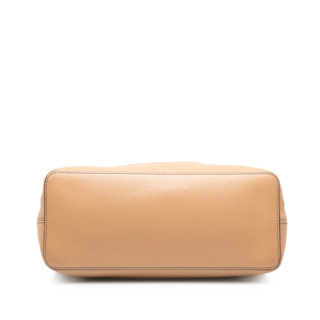 Gucci Large Pebbled Calfskin Soho Convertible Hobo Beige Leather Good - Inside View