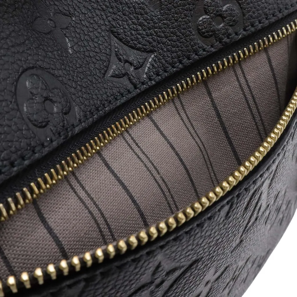 Louis Vuitton Monogram Empreinte Pochette Metis Black Leather Very good - Model View