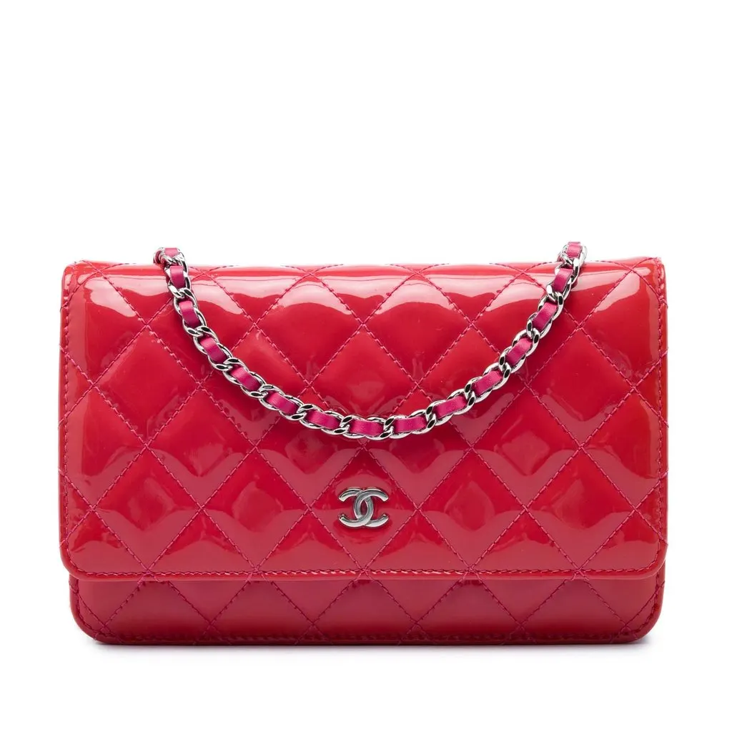 Chanel Bicolor Classic Patent Wallet On Chain Red Leather Very good - Front View