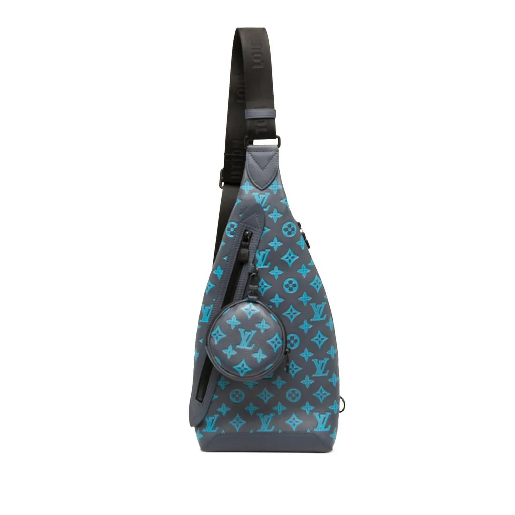 Louis Vuitton مونوغرام Shadow Duo Sling
