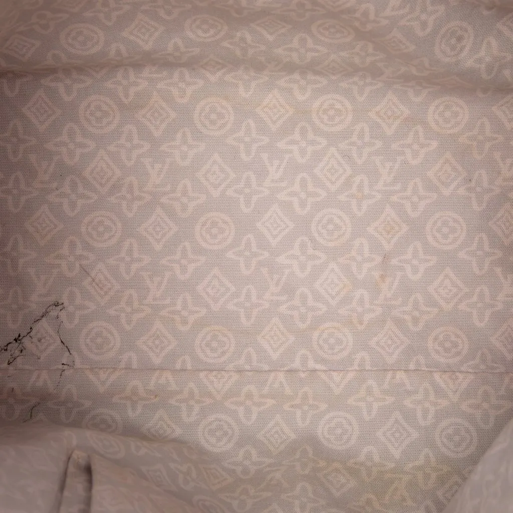 Louis Vuitton Monogram Tahitienne Cabas PM Pink Very good - Model View